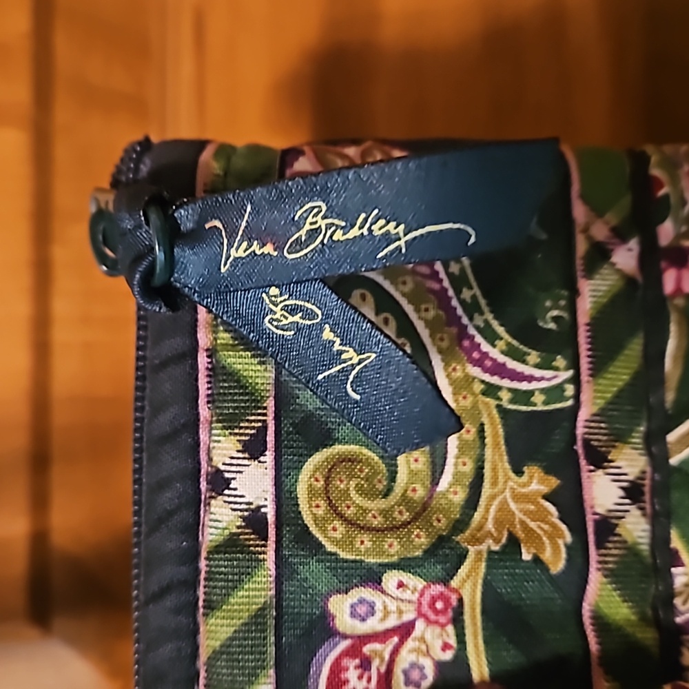 Chelsea Green Vera Bradley Tote Bag - Picture 4 of 7